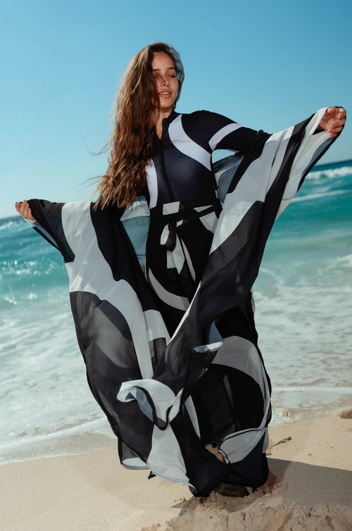 Abstract Geometric Kimono Beach Kaftan – Black & White