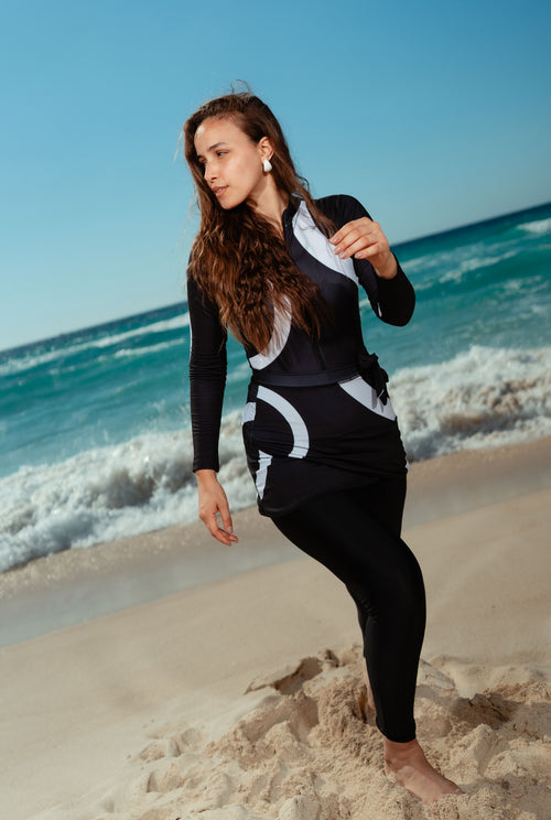 Abstract Geometric Modest Swimsuit Set – Black & White